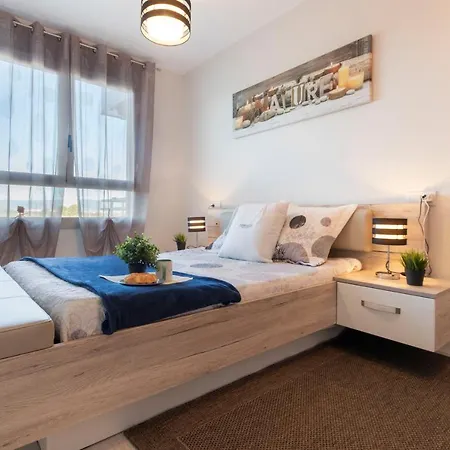 Homes & Go Los Olivos Ii Apartment *